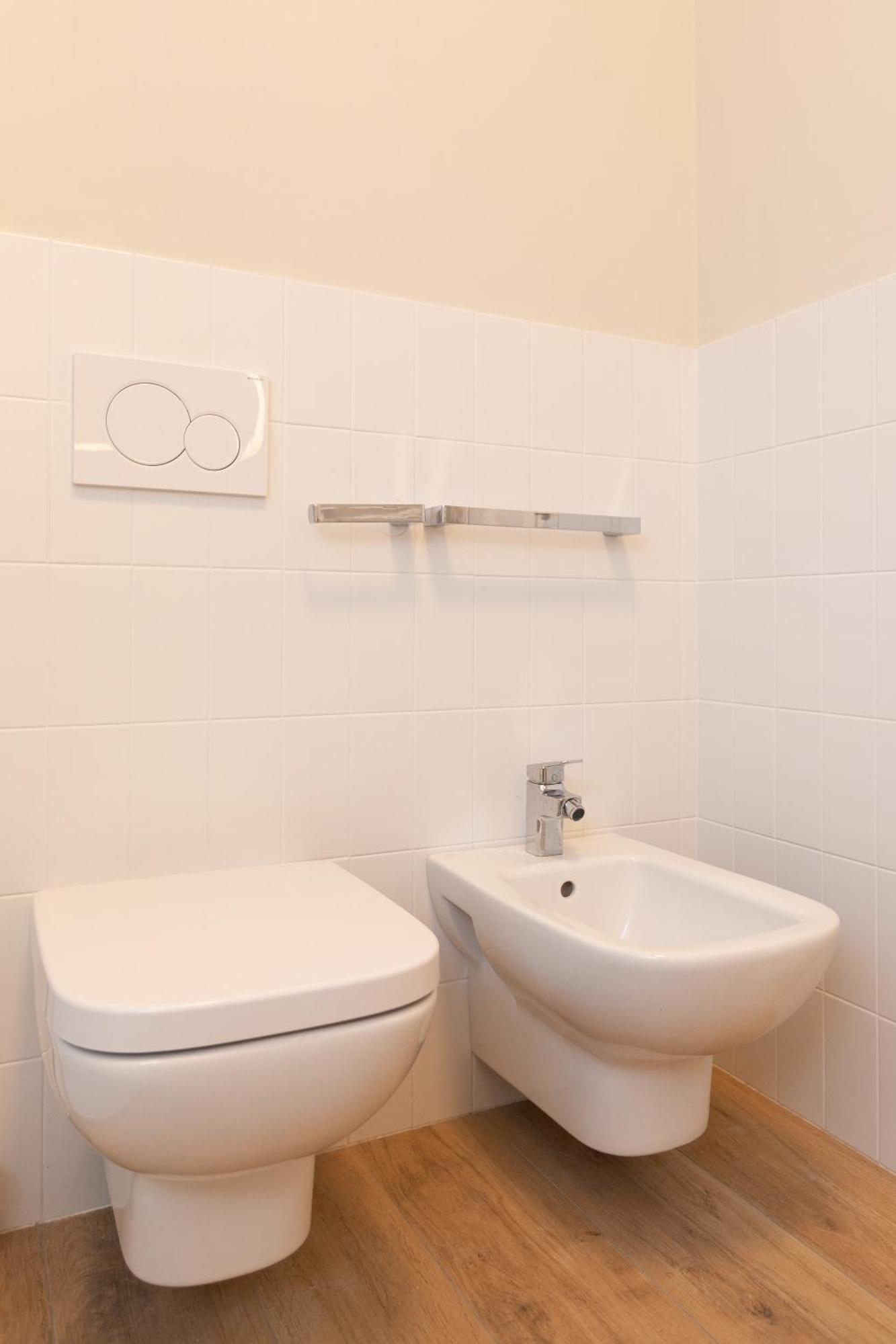 Dreams Exclusive Apartments With Terrace - Free Parking - M1 Station - Near Center Milan Exterior photo