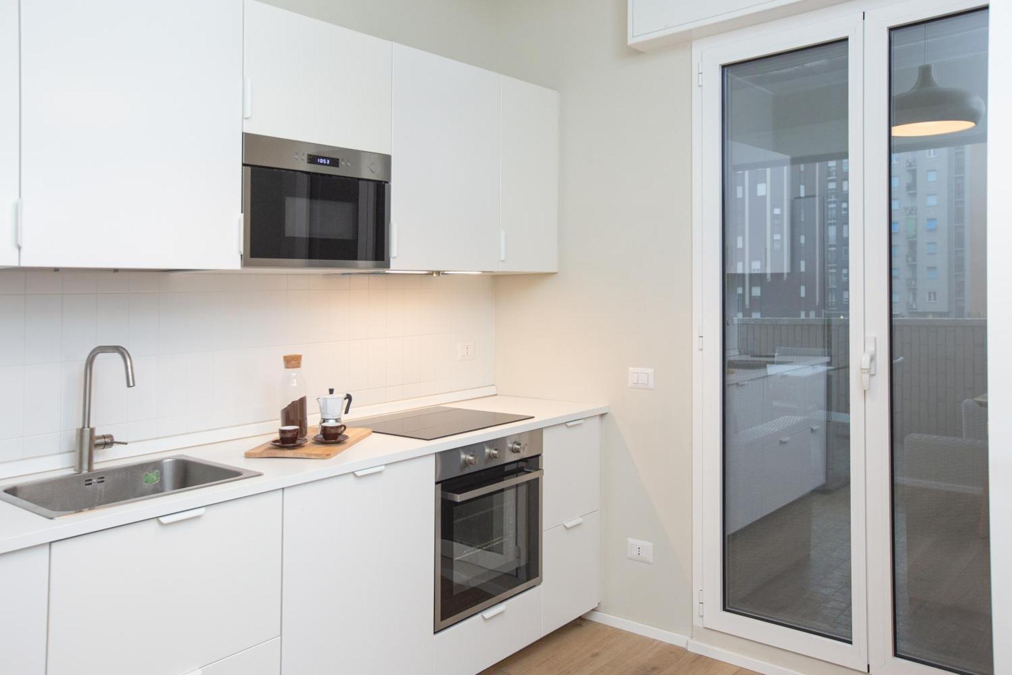 Dreams Exclusive Apartments With Terrace - Free Parking - M1 Station - Near Center Milan Exterior photo